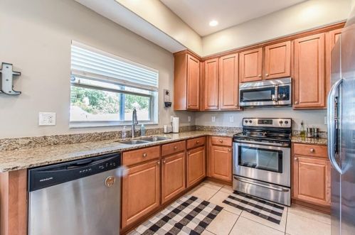 11330 Callaway Pond Dr, Riverview FL 33579-2347 exterior