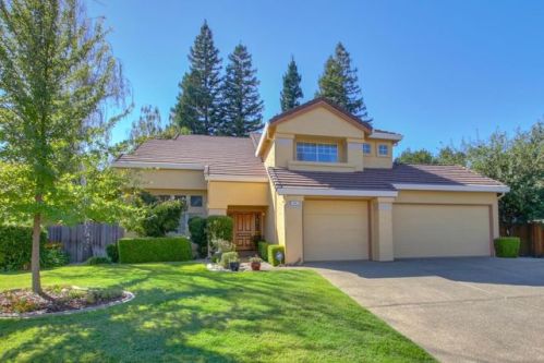 142 Thorndike Way, Folsom CA  95630-6562 exterior