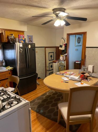 1913 93 St, Chicago IL 60643-6358 exterior