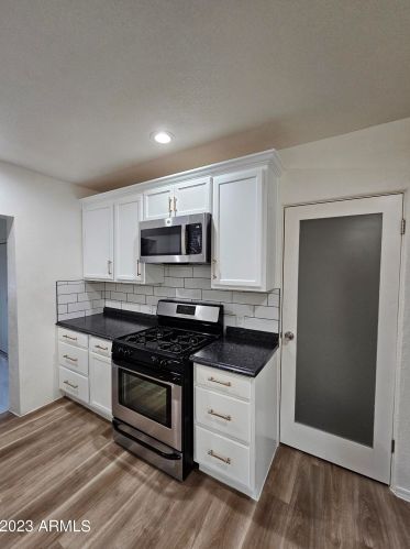 2932 Diamond St, Phoenix AZ  85008-5015 exterior