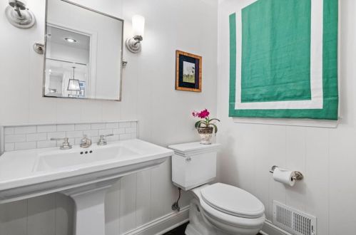 1733 Kellogg Spg Dr, Atlanta GA 30338-6008 exterior