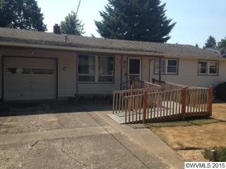 1112 Shamrock Dr, Salem OR  97302-3450 exterior