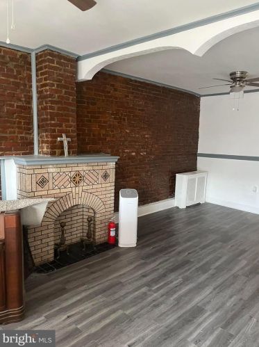 2969 Aramingo Ave, Philadelphia PA 19134-4404 exterior