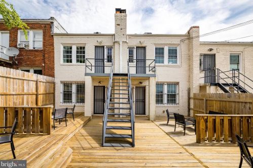 916 19 St, Washington DC 20002-4085 exterior