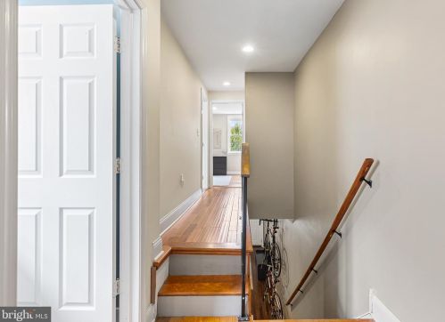 1007 21 St, Philadelphia PA 19146-4321 exterior