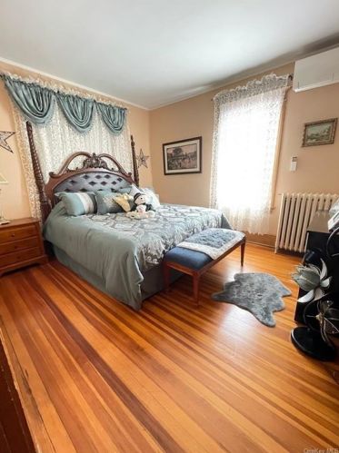 37 Grand Ave, Poughkeepsie NY 12603-4403 exterior