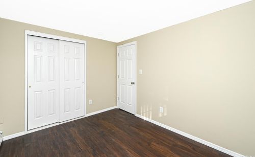 2 Gehrig St, Commack NY 11725-2006 exterior