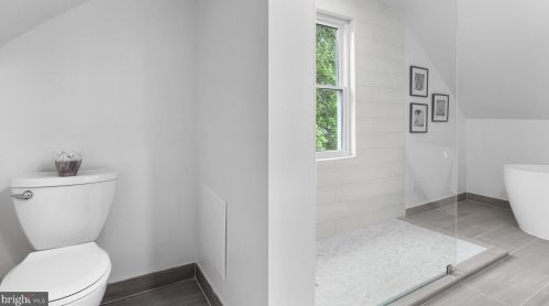 1707 Grandin Ave, Rockville MD 20851-1159 exterior