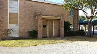 5627 Val Verde St, Houston TX  77057-5715 exterior