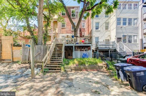 2617 13th St, Washington DC 20009-5359 exterior