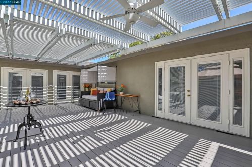 4031 Burbank Dr, Concord CA 94521-1024 exterior