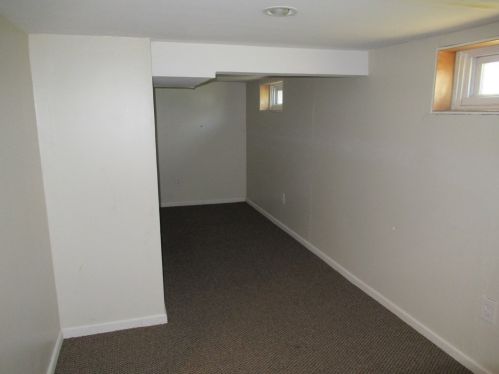 57 Surrey Rd, Springfield MA 01118-1143 exterior