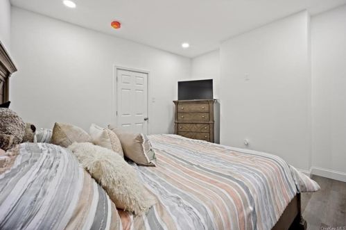 10 Balding Ave, Poughkeepsie NY  12601-2420 exterior