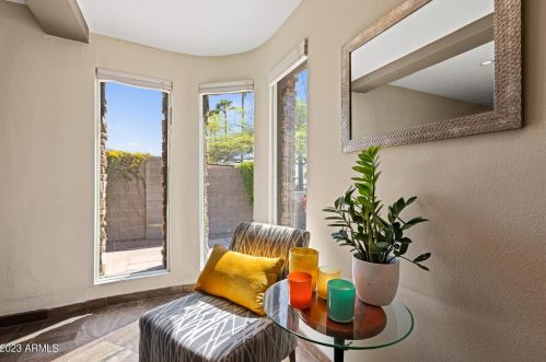 9637 Central Ave, Phoenix AZ  85020-2033 exterior