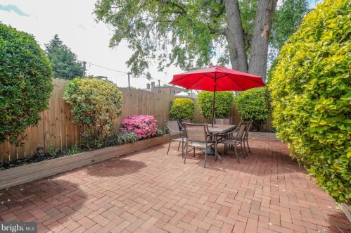 1128 Marlborough St, Philadelphia PA 19125-4113 exterior