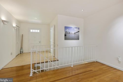 1397 Canterbury Way, Rockville MD  20854-6103 exterior