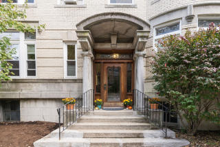83 Park St, Brookline, MA 02446-6325