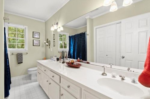 100 Riv Holw Ct, Duluth GA 30096-2414 exterior