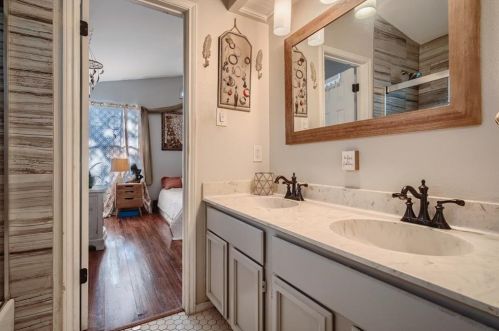 10218 Bilbrook Pl, Austin TX 78748-2308 exterior