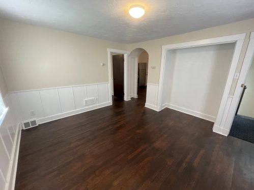 1427 Franklin St, Pittsburgh PA  15233-1334 exterior