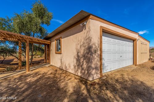 50608 33rd Ave, Phoenix AZ 85041-6330 exterior