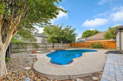 7222 Oak Walk Dr, Humble TX 77346-3174 exterior