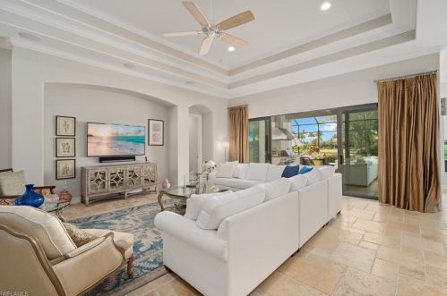 6718 Canwick Cove Cir, Naples FL 34113-3201 exterior