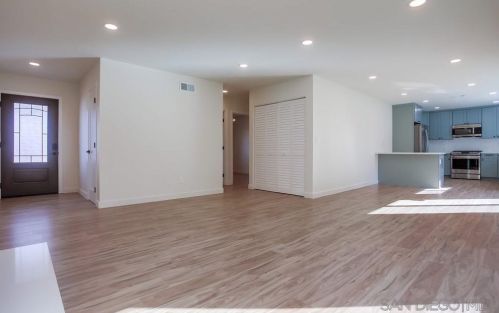 11057 Madrigal St, San Diego CA 92129-1215 exterior