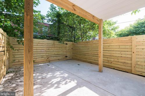 1628 Ellsworth St, Philadelphia PA 19146-2811 exterior