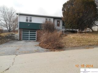 8110 38th St, Omaha, NE 68112-2018