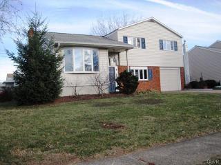 2178 Abington Rd, Bethlehem, PA 18018-1457