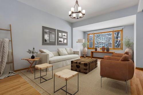 3735 Richmond St, Chicago, IL 60618-3524