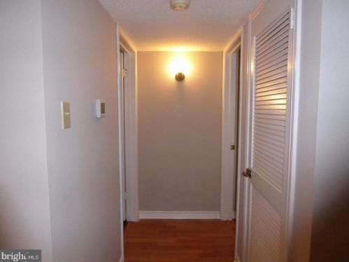 1536 Lincoln Way, Mc Lean VA  22102-5819 exterior