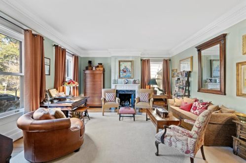 36 Portland Pl, Saint Louis MO 63108-1242 exterior