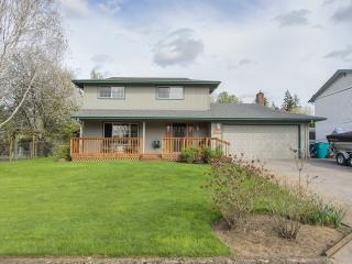 9313 23rd Ave, Vancouver, WA 98665-9044