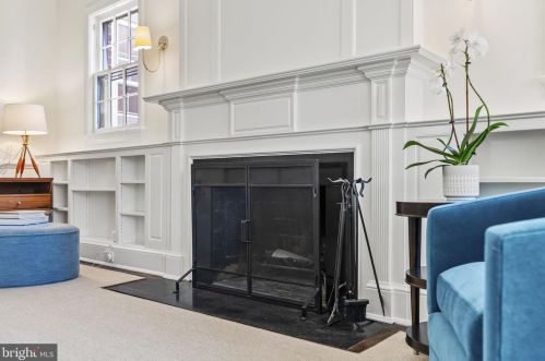 3324 Reservoir Rd, Washington DC  20007-2311 exterior