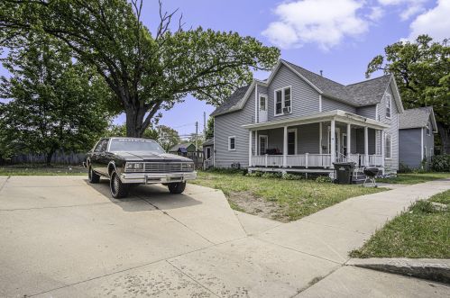 1467 Palmer Ave, Meskegon MI  49441-1772 exterior