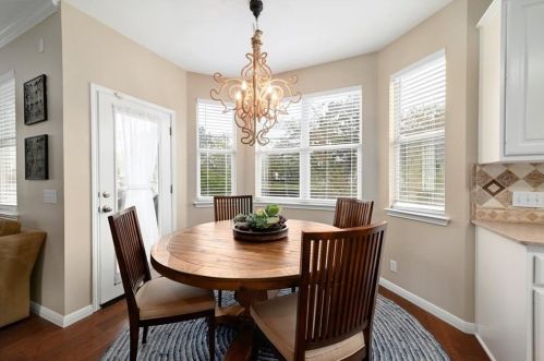 11608 Emerald Fls Dr, Austin TX 78738-5327 exterior