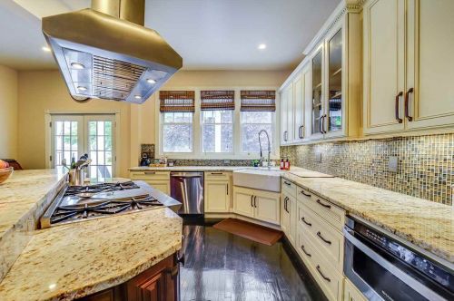 11 50 St, Union City NJ 07086-7205 exterior