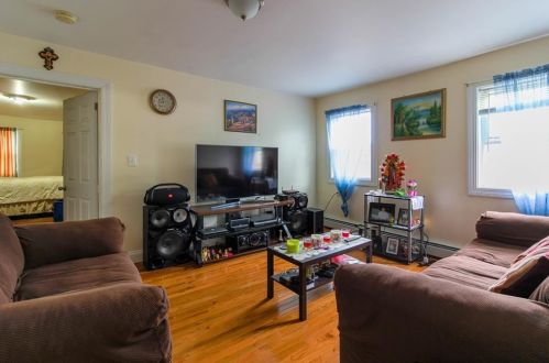 417 Charles St, Providence RI 02904-1307 exterior