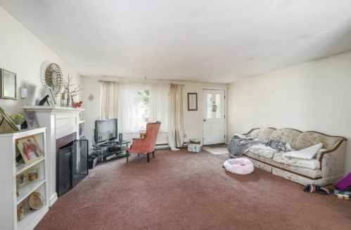 15 Eustis St, Worcester MA 01606-1119 exterior