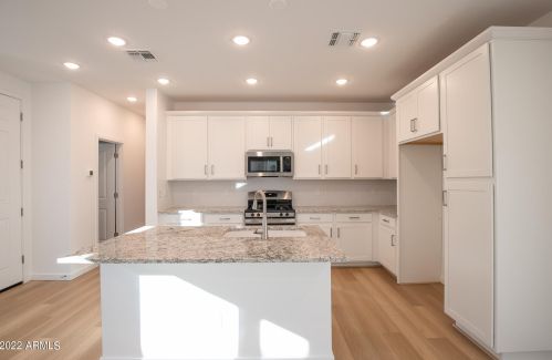 2762 Apache Dr, Chandler AZ  85286-7503 exterior