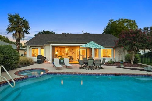 200 Scurry Pass, Georgetown TX 78633-4930 exterior