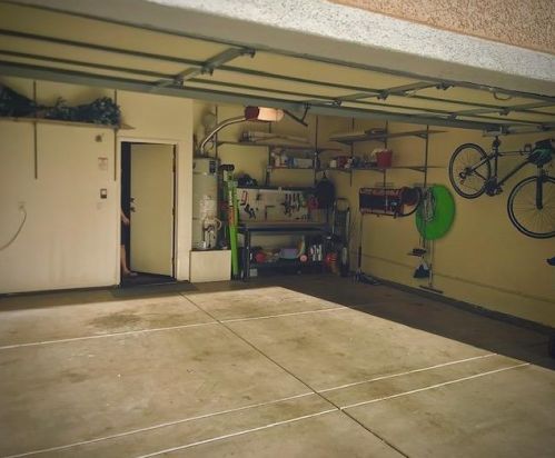 1006 Esplanade Cir, Folsom CA 95630-7360 exterior