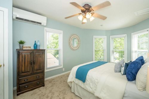 6615 Wise Ave, Saint Louis MO 63139-3725 exterior