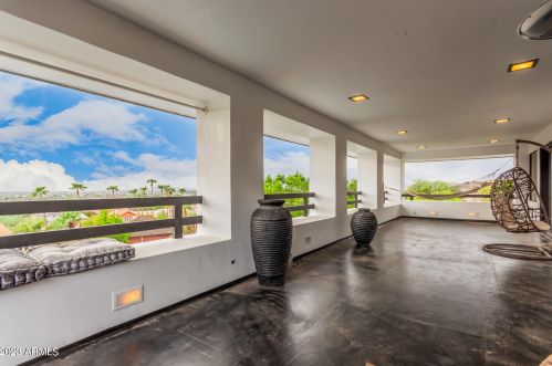 15254 12th St, Phoenix AZ  85022-3805 exterior