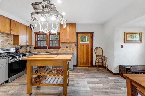 1360 Coburg Lands Dr, Saint Louis MO 63137-3008 exterior