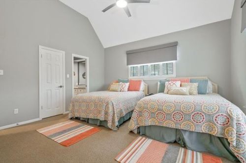 135 April Breeze St, Montgomery TX 77356-5882 exterior