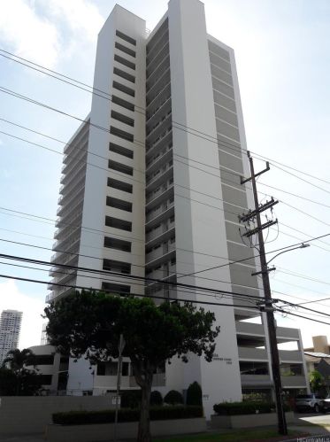 2542 Date St, Honolulu HI  96826-5528 exterior