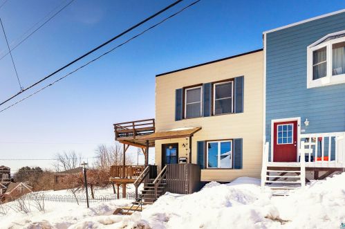 321 8th Ave, Duluth MN 55802-2606 exterior